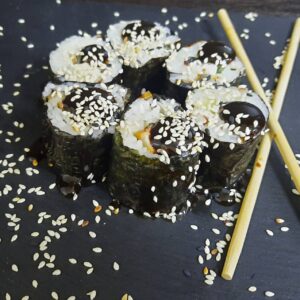 Макі з вугрем